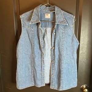 1960s Levi’s jean vest (women)